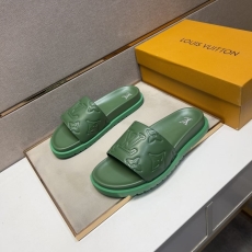 Louis Vuitton Slippers